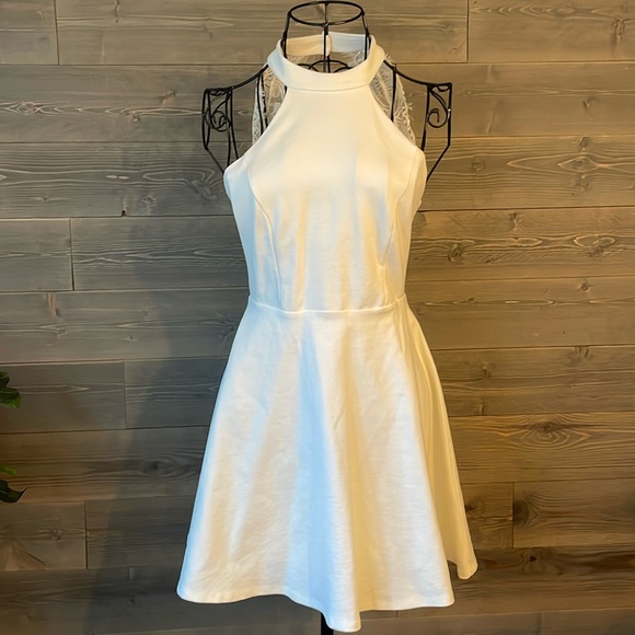 Lulus Dresses & Skirts - EUC Lulu’s mock neck open shoulder skater dress